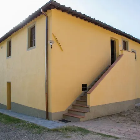 Agriturismo I Lucciani בית חווה